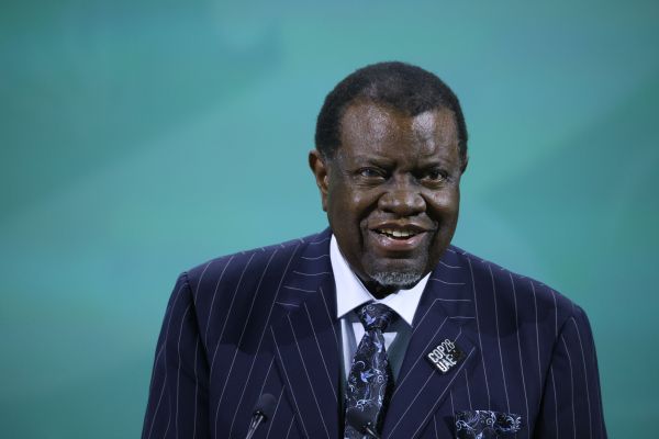 Президентът на Намибия ще се подложи на лечение след открити „ракови клетки“