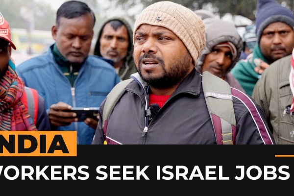 Невъзмутими от войната в Газа, хиляди индийци се появяват за работа в Израел