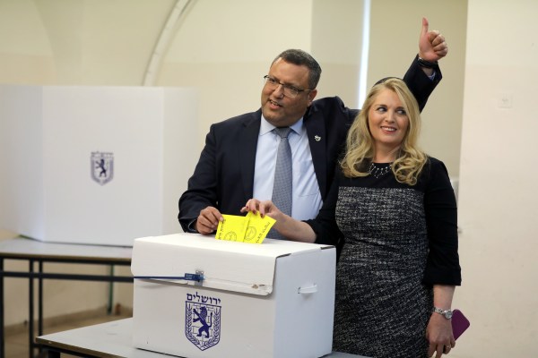 Крайнодесните печелят на общинските избори в Израел