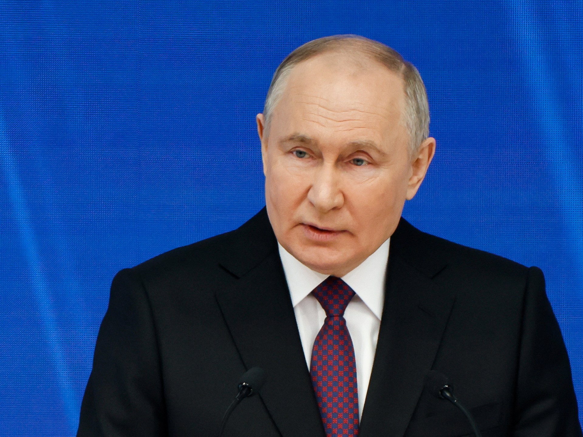 Putin warns risk of nuclear war if West sends troops to Ukraine | Politics News