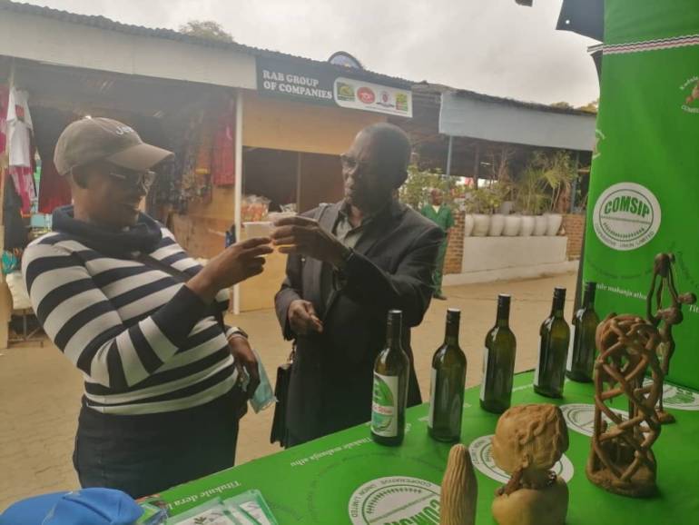 Twitule wine at Malawi fair