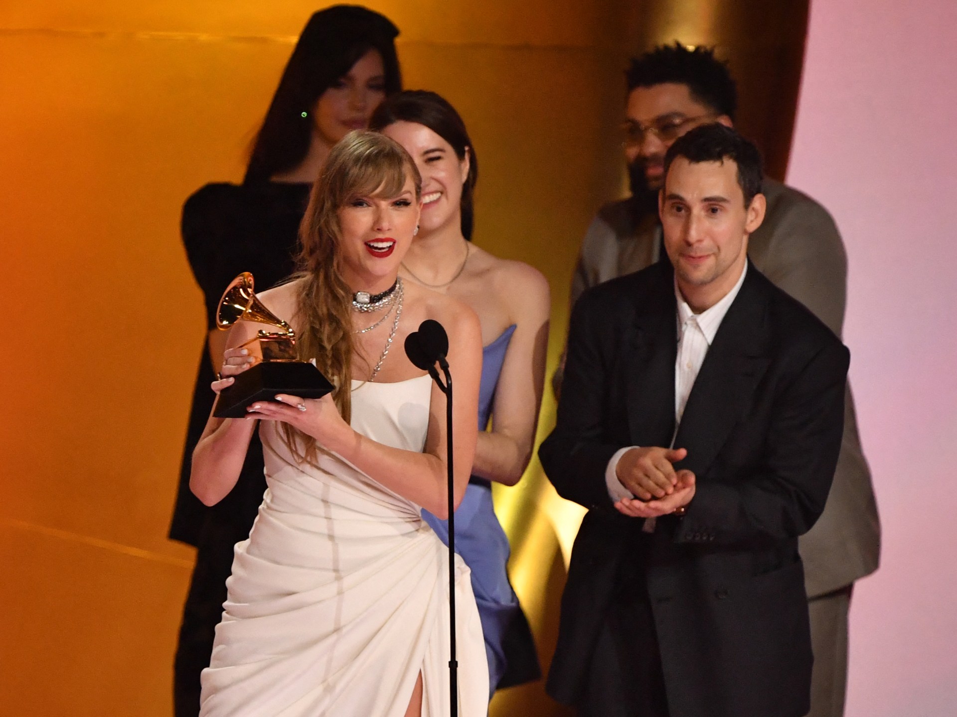 Women sweep the Grammys; Taylor Swift wins best album for record 4th time | Music News