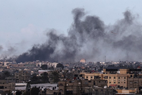 САЩ ще изпратят оръжия на Израел на фона на заплахата от инвазия в Рафах в Газа: Доклад