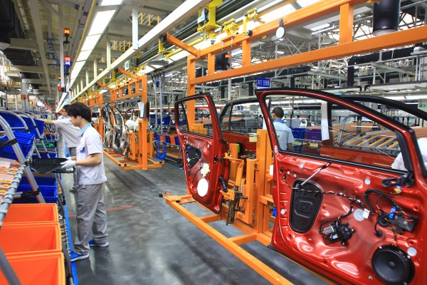 Тайпе, Тайван – Водещите производители на автомобили, включително General Motors,