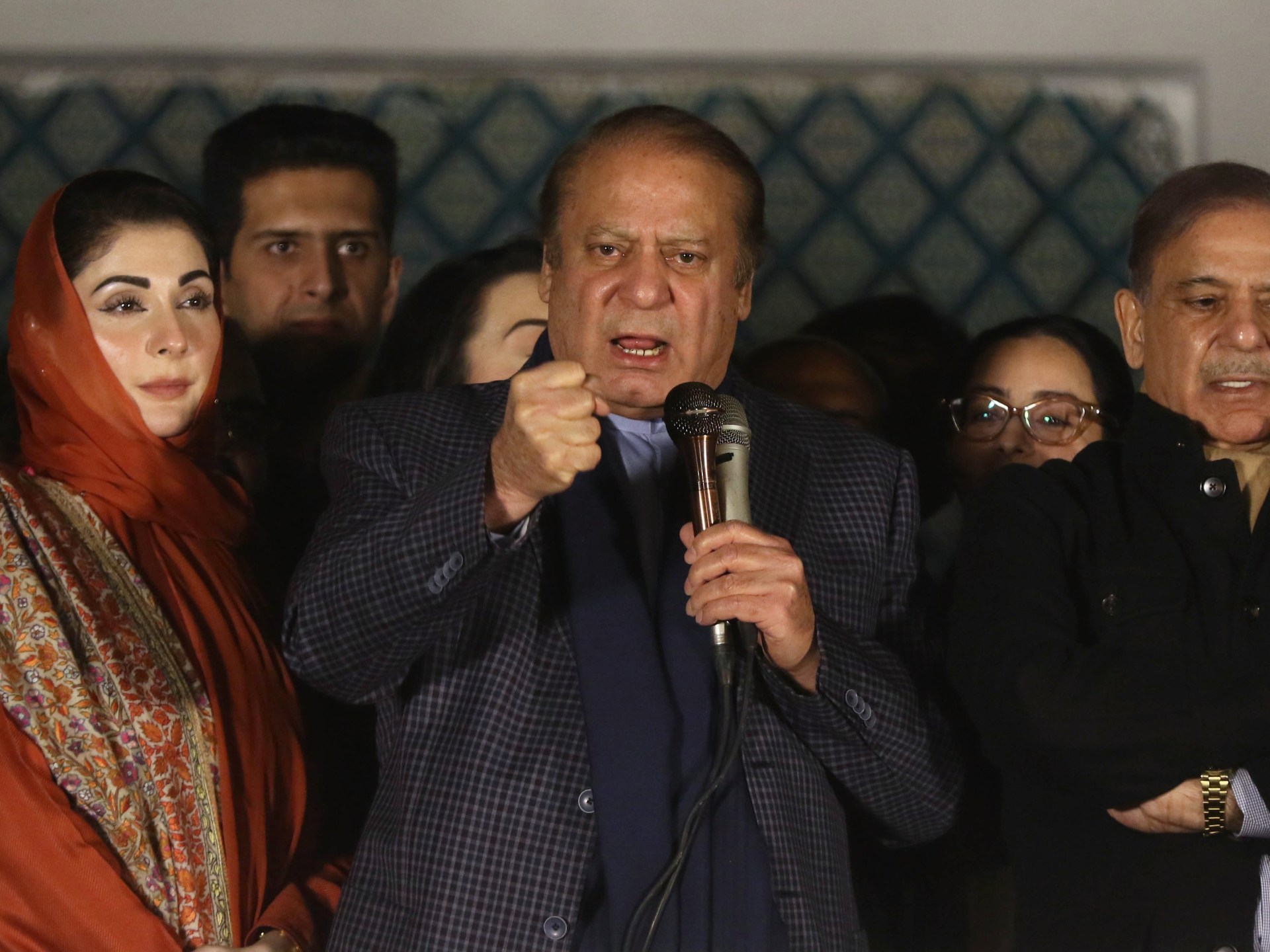 Army-backed Nawaz Sharif fails to win Pakistan election. What went wrong?