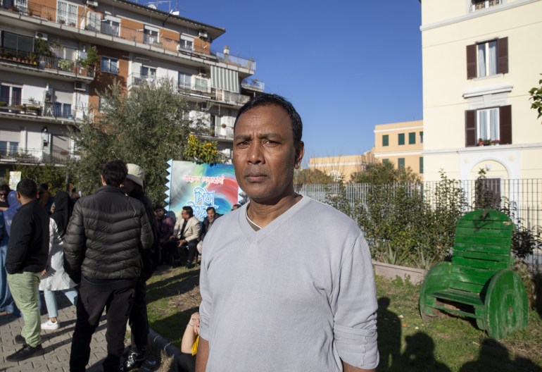 Rome, Italy, February 3rd, 2024. Siddique Nure Alam, the president of a Bangladeshi association in Rome called Dhuumcatu, says he was one of Rome’s first street rose sellers. Photo @ Agostino Petroni