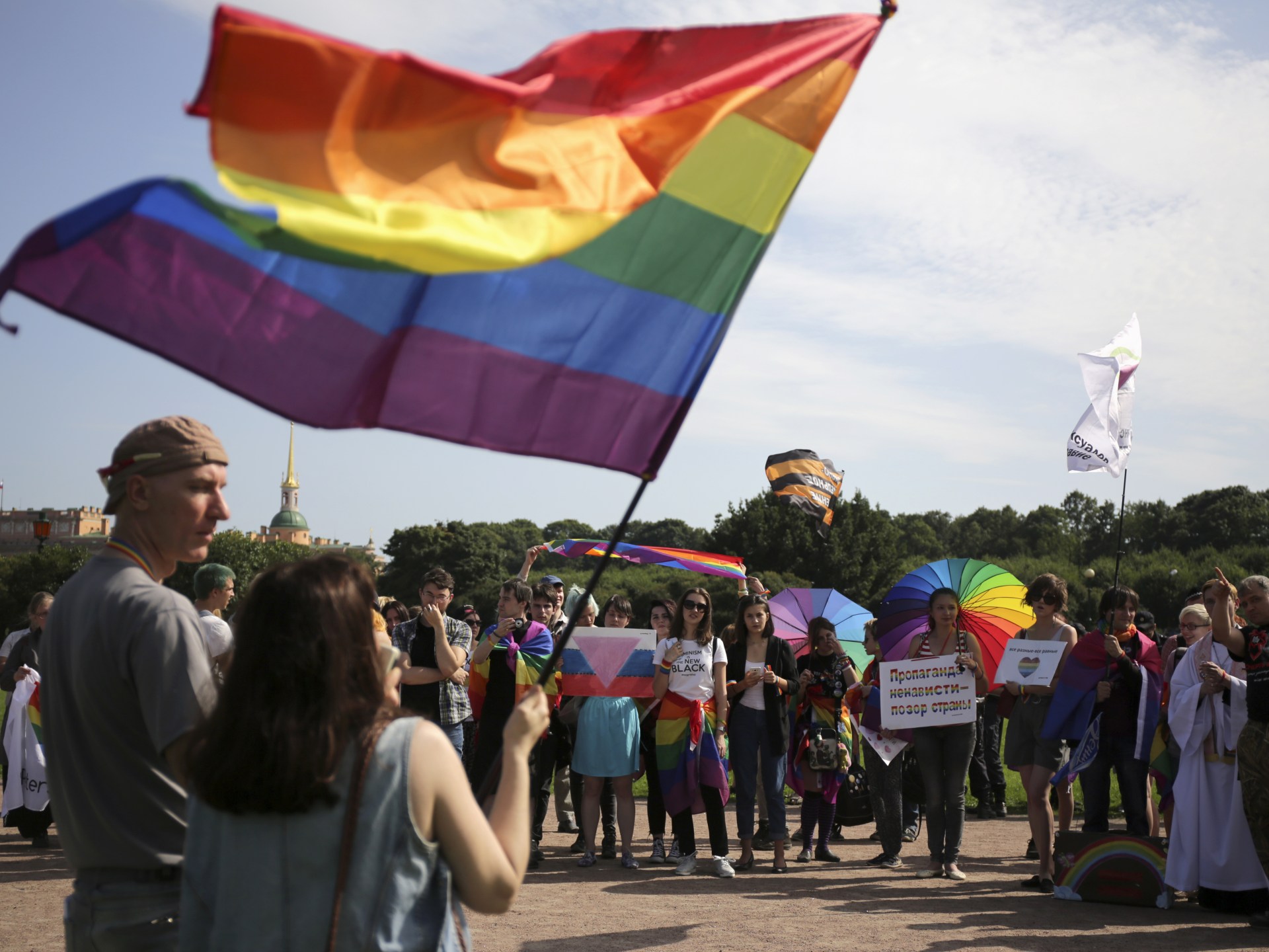 Two bar workers arrested in Russia’s first LGBTQ ‘extremism’ case | LGBTQ News