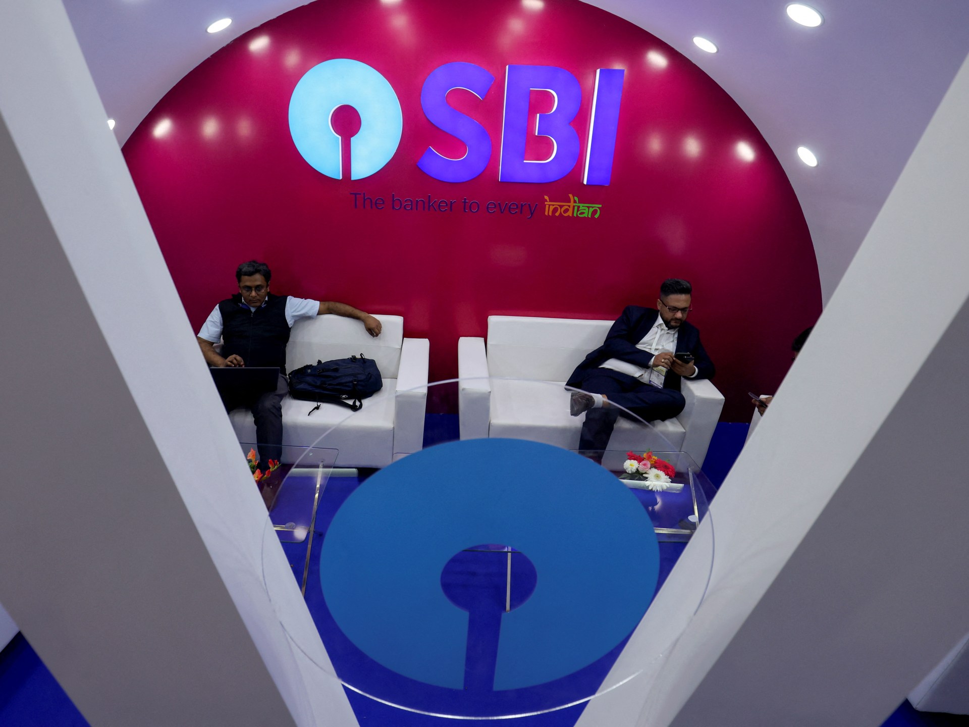 India’s top court orders SBI to disclose electoral bonds details by Tuesday | India Election 2024 News
