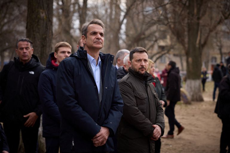 El presidente de Ucrania, Volodymyr Zelenskiy, y el primer ministro griego, Kyriakos Mitsotakis.
