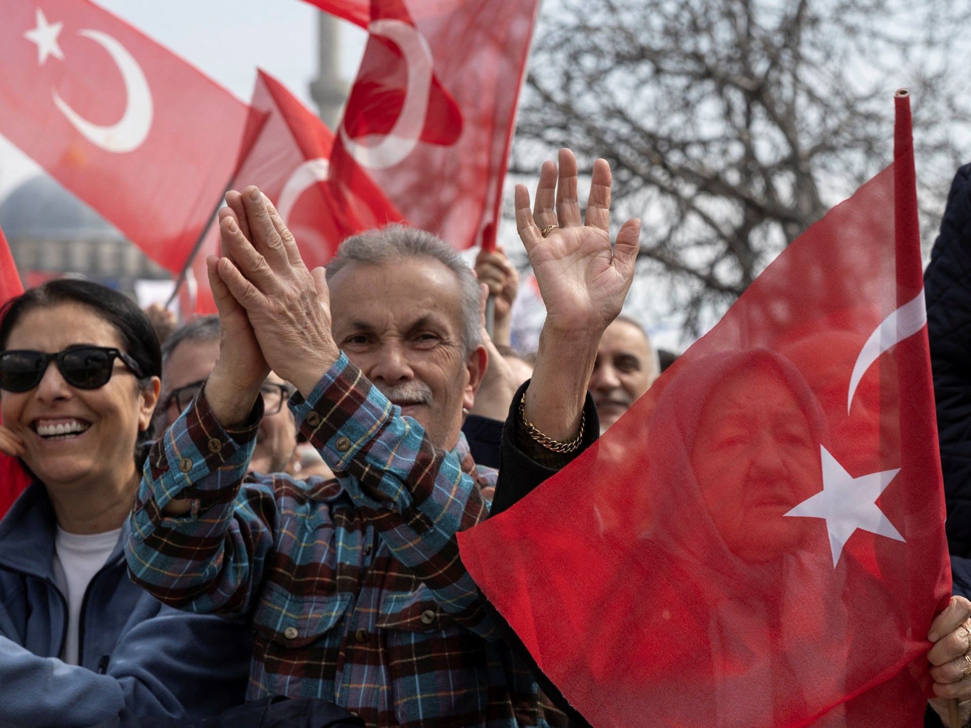 Turkey’s opposition in electoral battle to keep hold of major cities