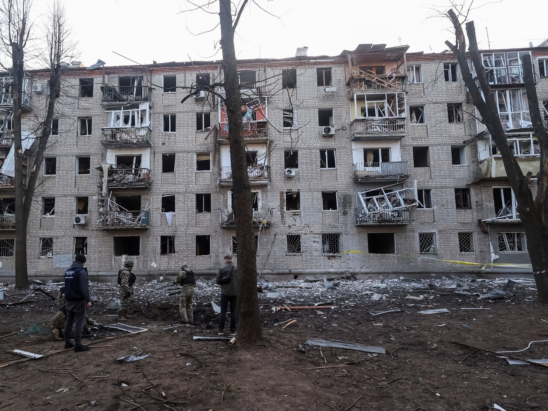 Трое убиты в результате нападения России на Украину, Киеву еще больше оружия |  Новости российско-украинской войны