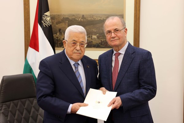 Палестинският президент Абас назначава Мохамед Мустафа за министър-председател