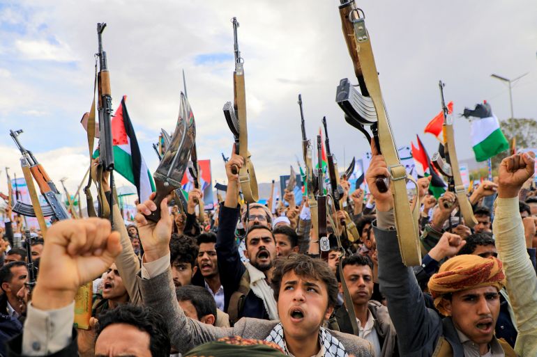 Houthi supporters