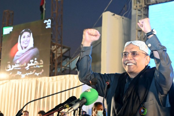 Асиф Али Зардари е избран за президент на Пакистан за втори път