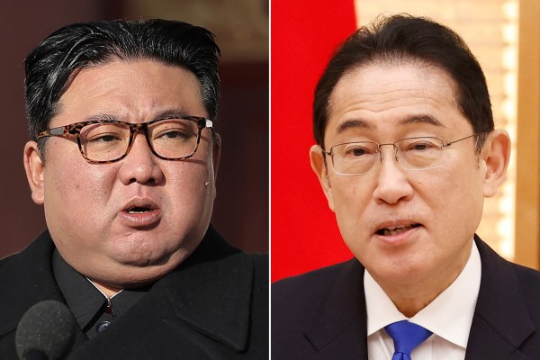 Северна Корея твърди че японският премиер Фумио Кишида е поискал