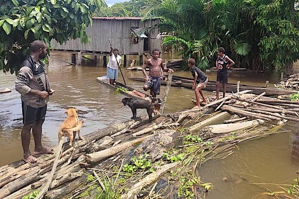 Няколко загинали, 1000 домове разрушени при земетресението в Папуа Нова Гвинея