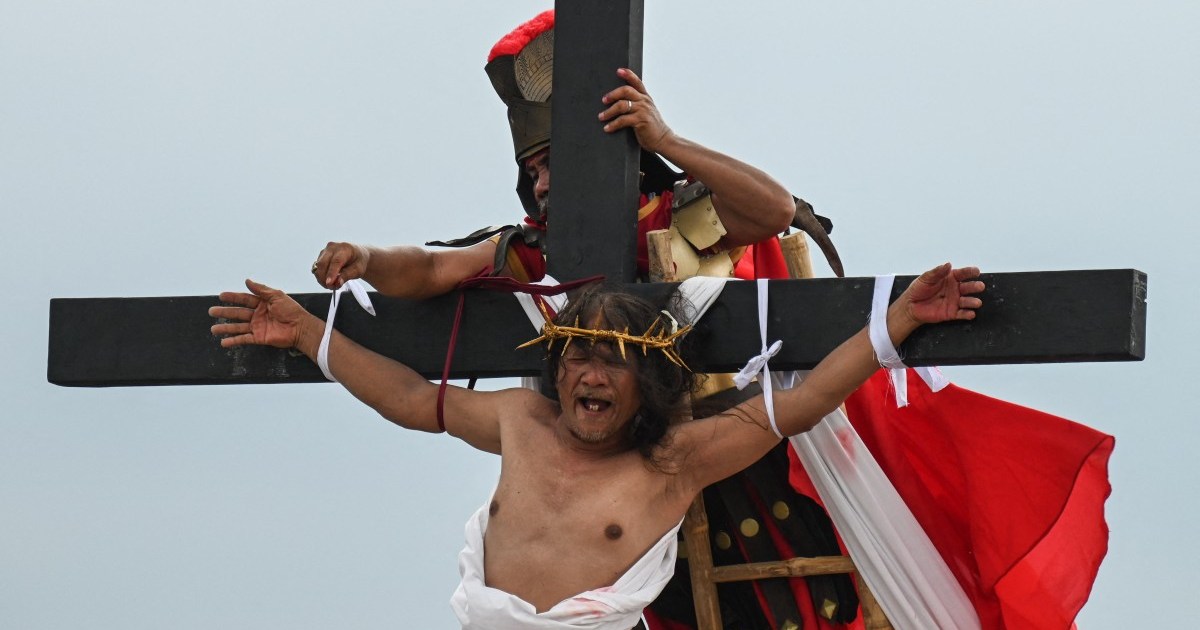 Philippines observes Good Friday with crucifixions and whippings | Religion News