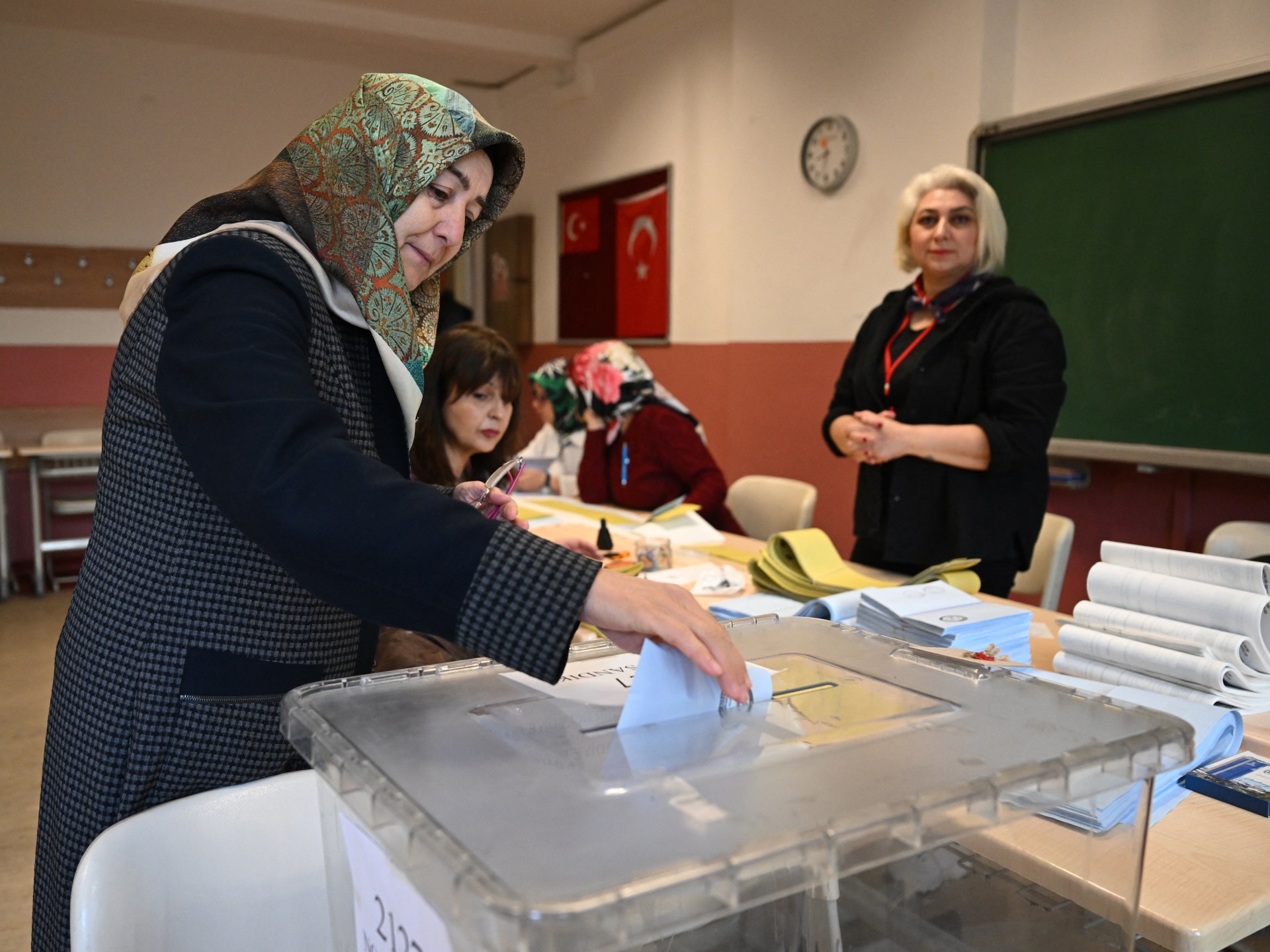 터키, 에르도안의 인기를 시험하기 위해 지방선거에서 투표  선거 뉴스