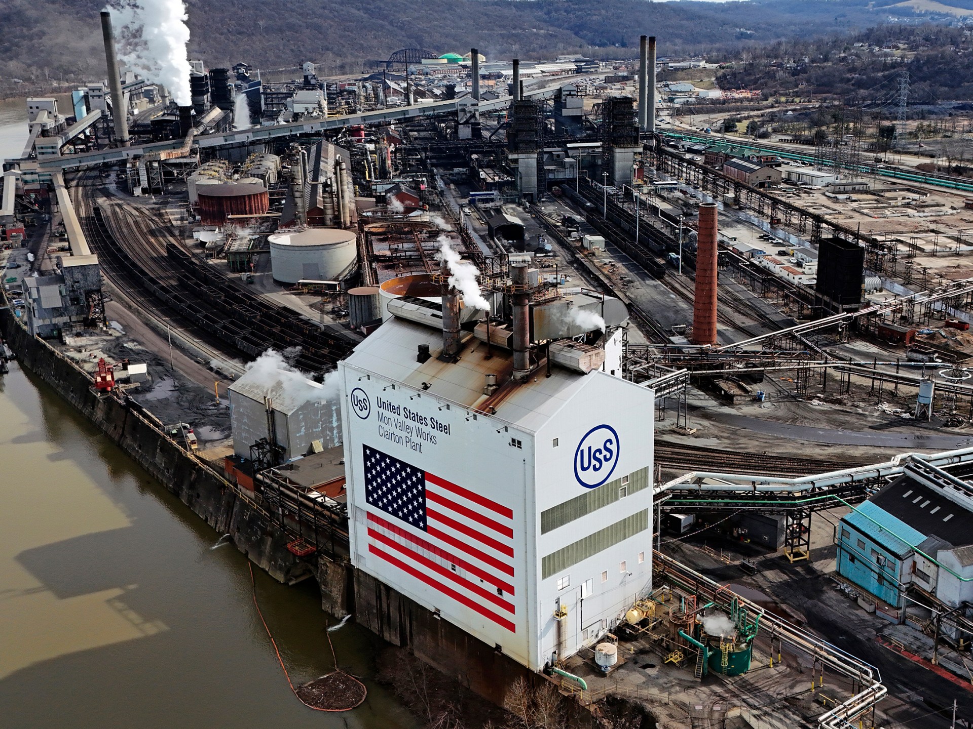 Biden sprzeciwia się przejęciu US Steel przez Japonię, promuje „amerykańskich hutników” |  Biznes i ekonomia
