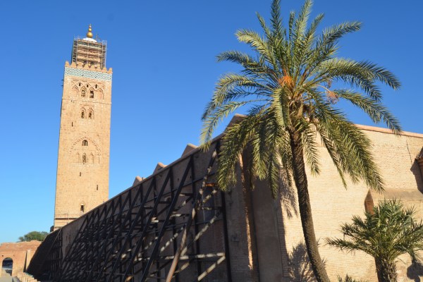 Мароканският Маракеш бавно се събужда от щетите от земетресението