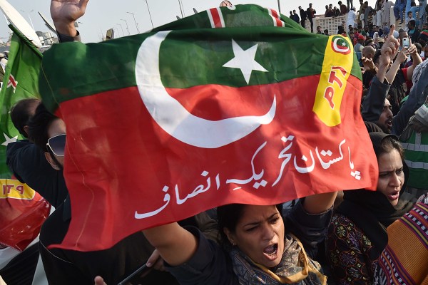 Исламабад Пакистан — Това е най новата неуспех за партията Pakistan