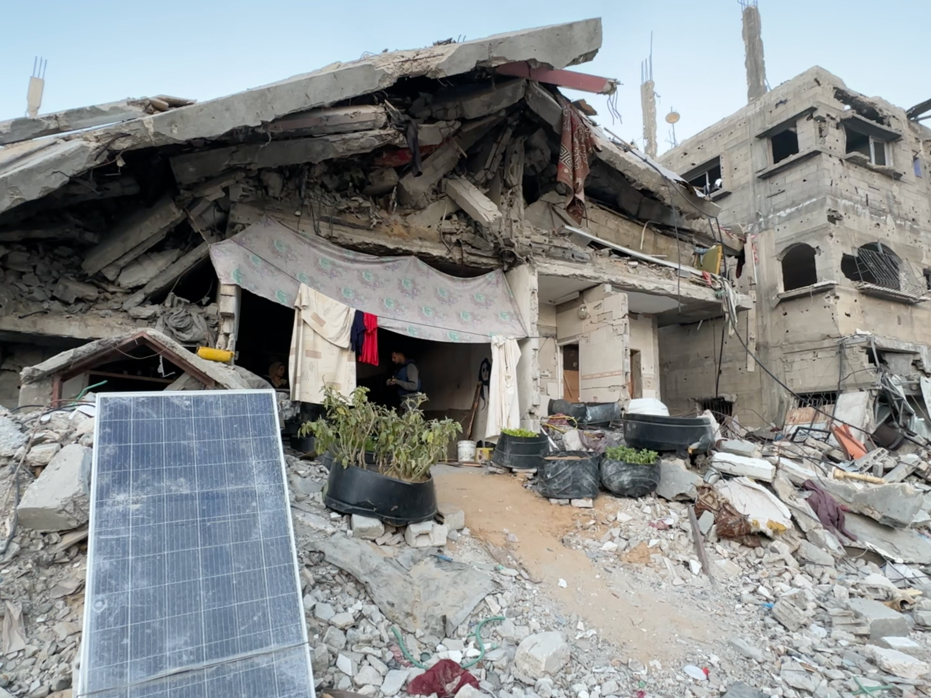 Palestinian family breaks fast in destroyed Gaza home | Israel War on Gaza