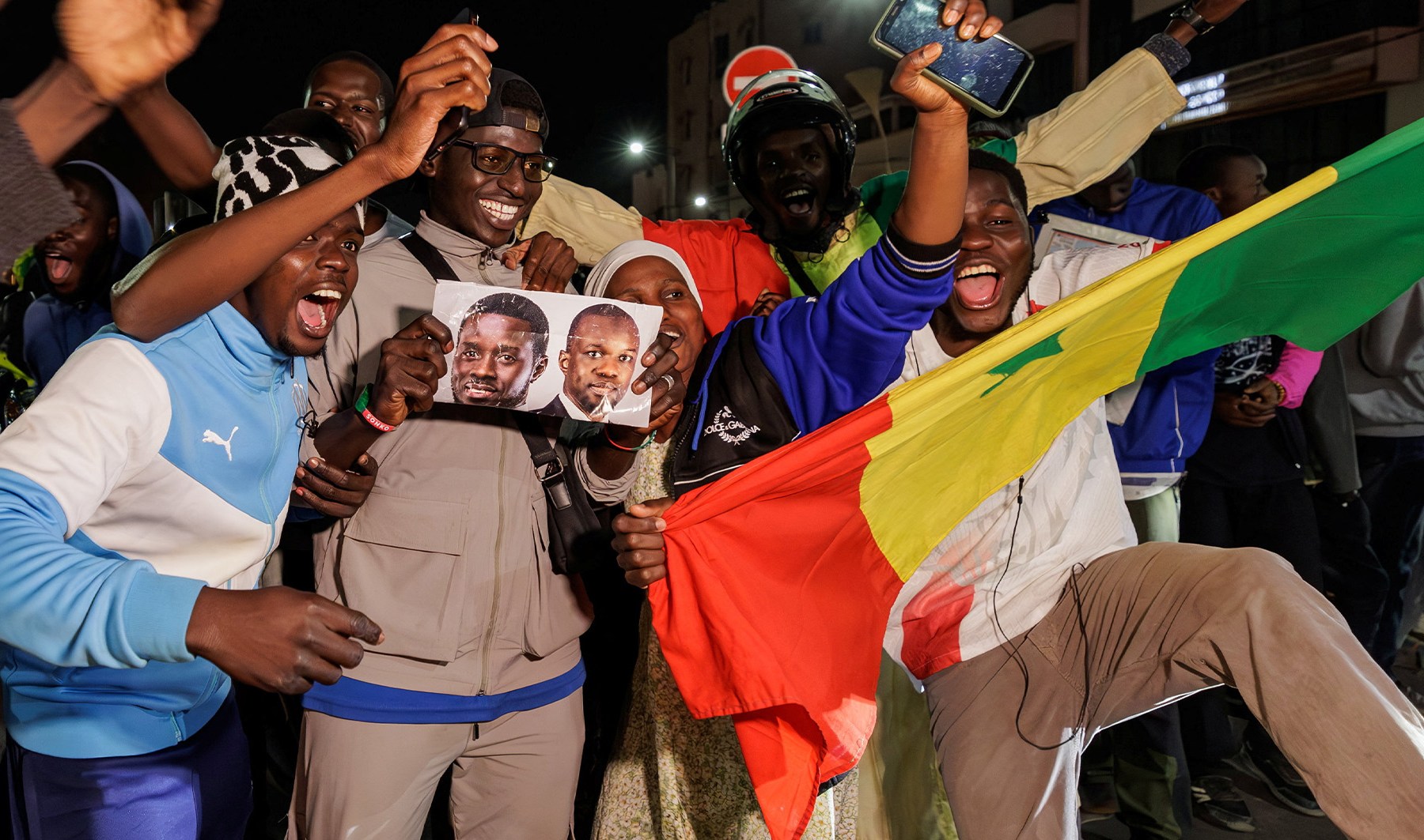 Opposition celebrations in Senegal as Faye takes early election lead | Elections