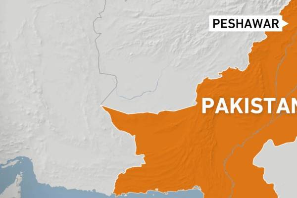 Смъртоносна експлозия удари пакистанския град Пешавар