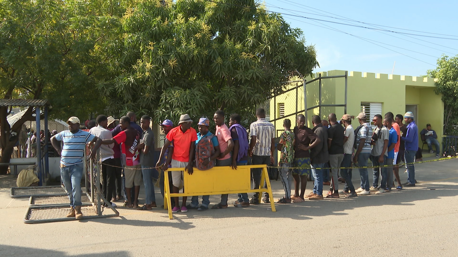 Al Jazeera films Haitians being deported back across border into chaos | Migration