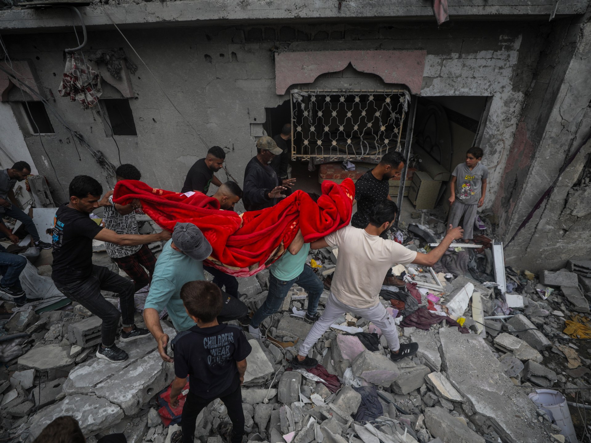 Les forces israéliennes tuent 7 personnes à Gaza alors que les manifestations pro-palestiniennes balayent les campus américains