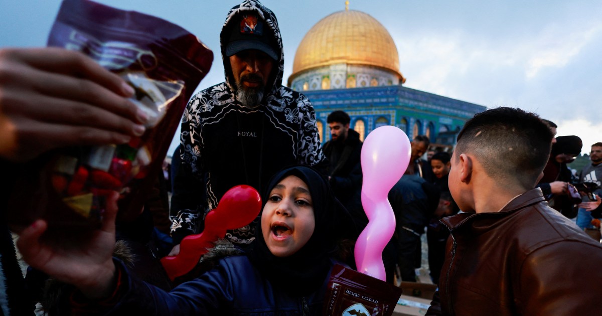 Prayers for Gaza: Palestinians mark sombre Eid at Al-Aqsa Mosque | Religion News