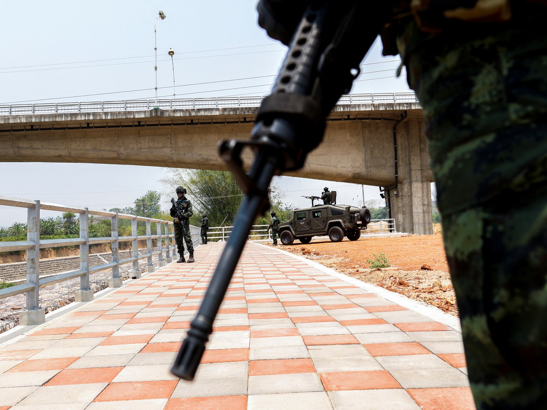 Mengapa jatuhnya Myawaddy, “pintu gerbang” Myanmar ke Thailand, begitu penting?  Berita konflik