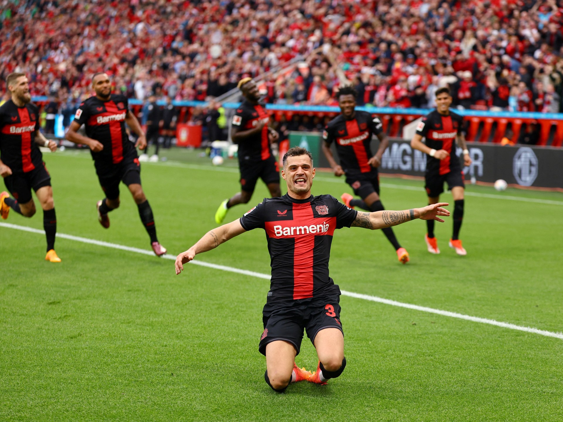 Le Bayer Leverkusen remporte son premier titre en Bundesliga, mettant ainsi fin au règne du Bayern Munich |  Actualités footballistiques