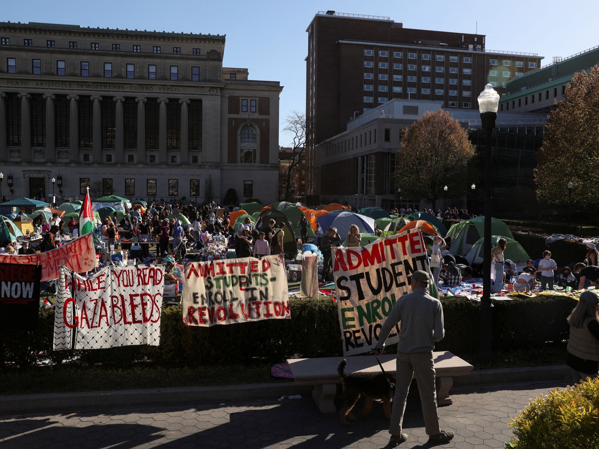 The Take: Derrière les mois de tension à l'Université de Columbia |  Nouvelles des manifestations