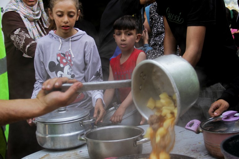 Gaza children food