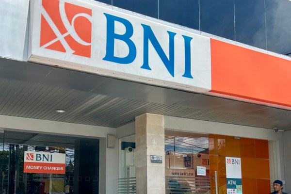 В най-голямата банка в Индонезия спестяванията на клиентите изчезват с едно кликване