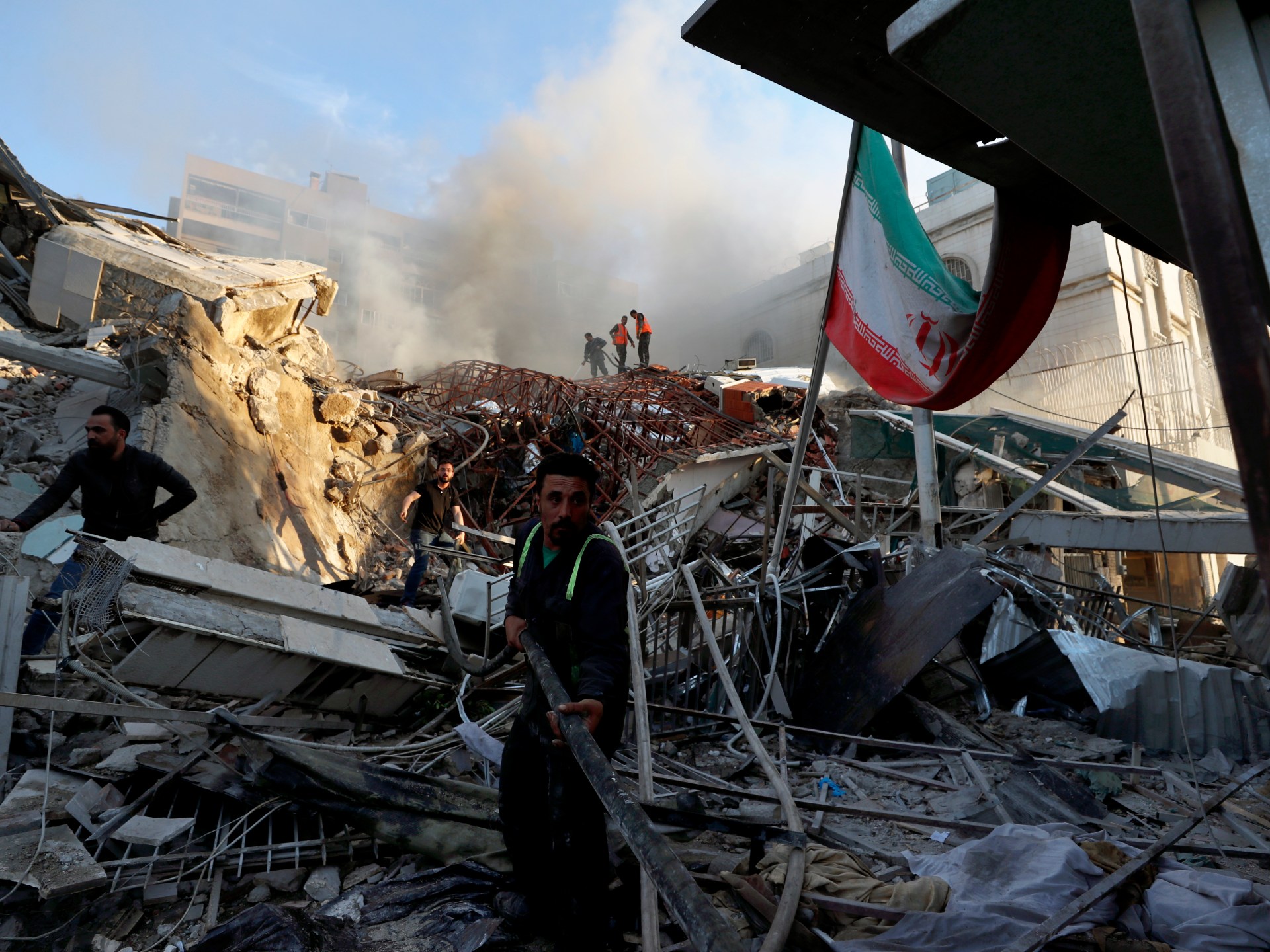 Izrael bombardoval íránský konzulát v syrském hlavním městě Damašku: Co víme |  Konfliktní zprávy