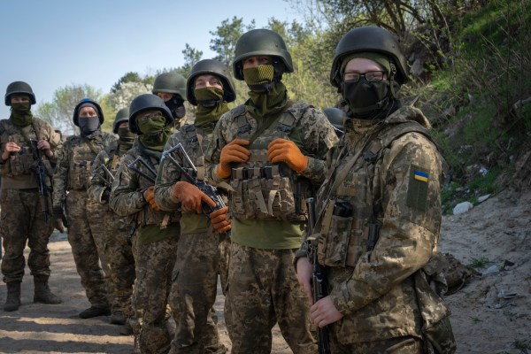 Украинският президент Володимир Зеленски подписа закон за преразглеждане на правилата