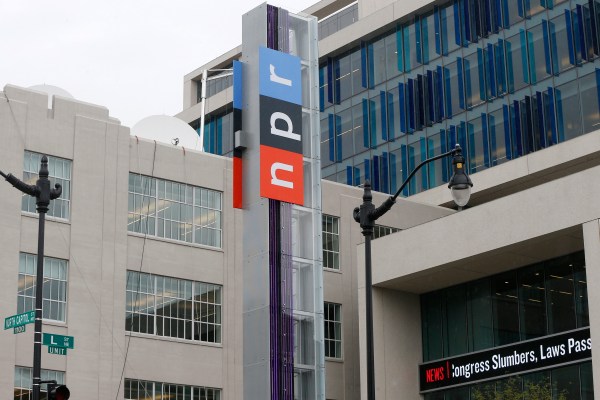 Редактор на NPR подаде оставка, след като обвини американско издание в либерални пристрастия