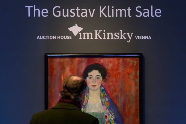 Портрет на млада жена от Густав Климт за който дълго