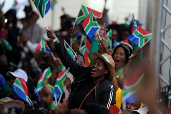 Президентът Сирил Рамафоса приветства постиженията на Южна Африка под ръководството