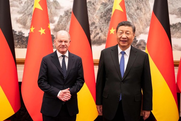 Германия е най големият европейски търговски партньор на Китай Но Берлин също