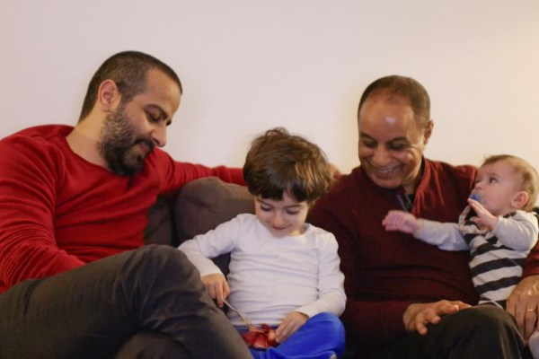Моят баща, Нур и аз: Изправяне на травма между поколенията