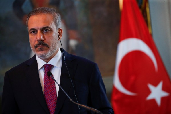 Външният министър Хакан Фидан казва че Турция ще се присъедини
