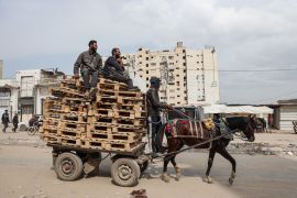 People in Gaza continue to battle with the devastating aftermath of war amid the mass destruction of basic services and infrastructure [Abdelhakim Abu Riash/Al Jazeera]