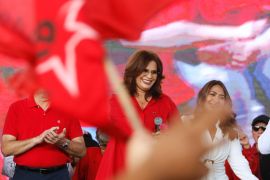 Governing party presidential candidate Rixi Moncada holds a closing rally in San Pedro Sula, Honduras, on November 22 [Delmer Martinez/AP Photo]