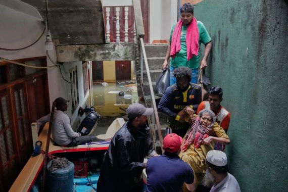 Over 25,000 homes destroyed, 147,000 displaced, as Sri Lanka faces its deadliest flood since 2017, impacting Colombo.